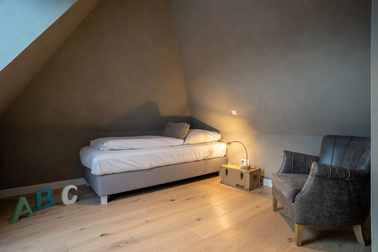 Dorf Domizil Ferienhaus Dorfremise SPO Dorf - 