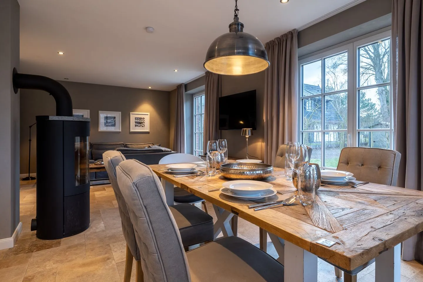 Dorf Domizil Ferienhaus Dorfremise SPO Dorf - 