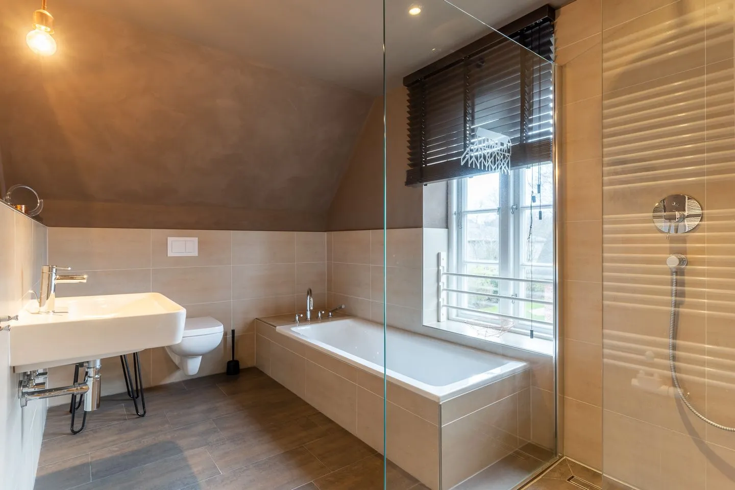 Dorf Domizil Reetdachhaus Strohhütte SPO Dorf - 