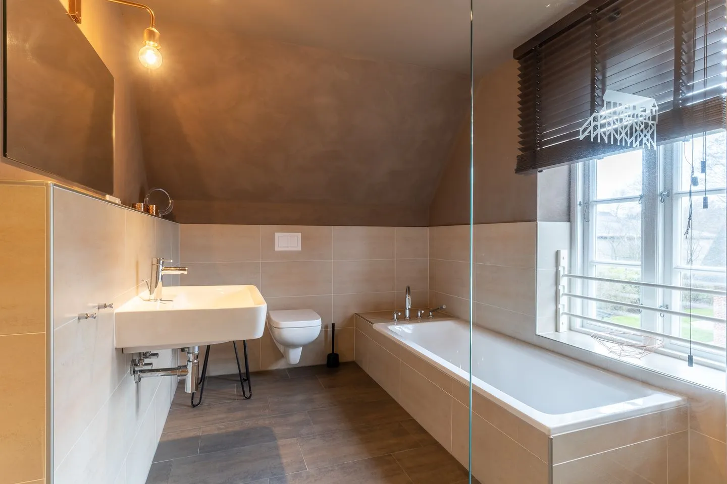 Dorf Domizil Reetdachhaus Strohhütte SPO Dorf - 