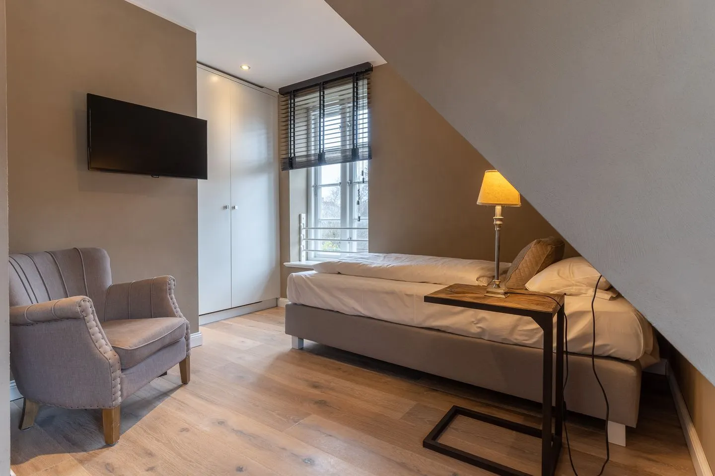 Dorf Domizil Reetdachhaus Strohhütte SPO Dorf - 