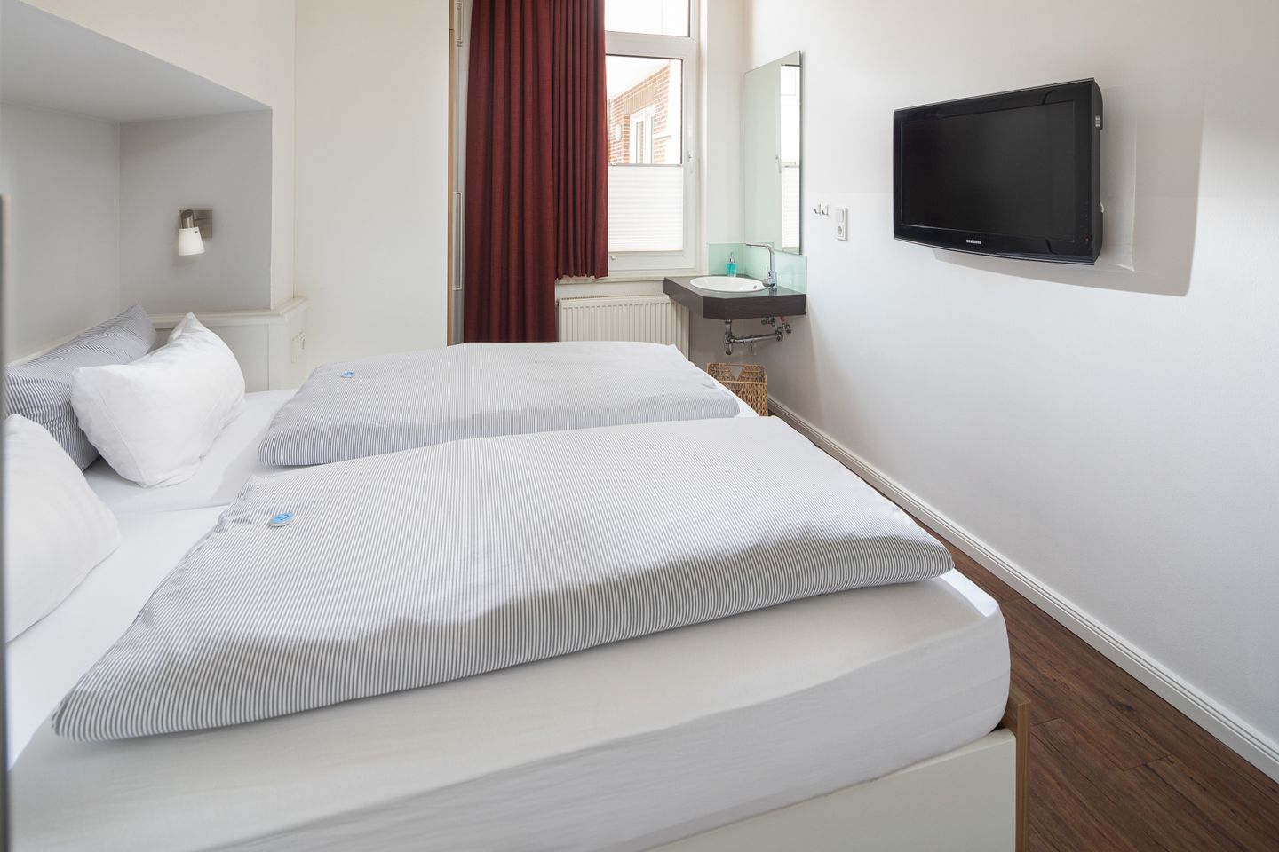  Haus Christine Wohnung 1 Strandkorb Norderney - Schlafzimmer