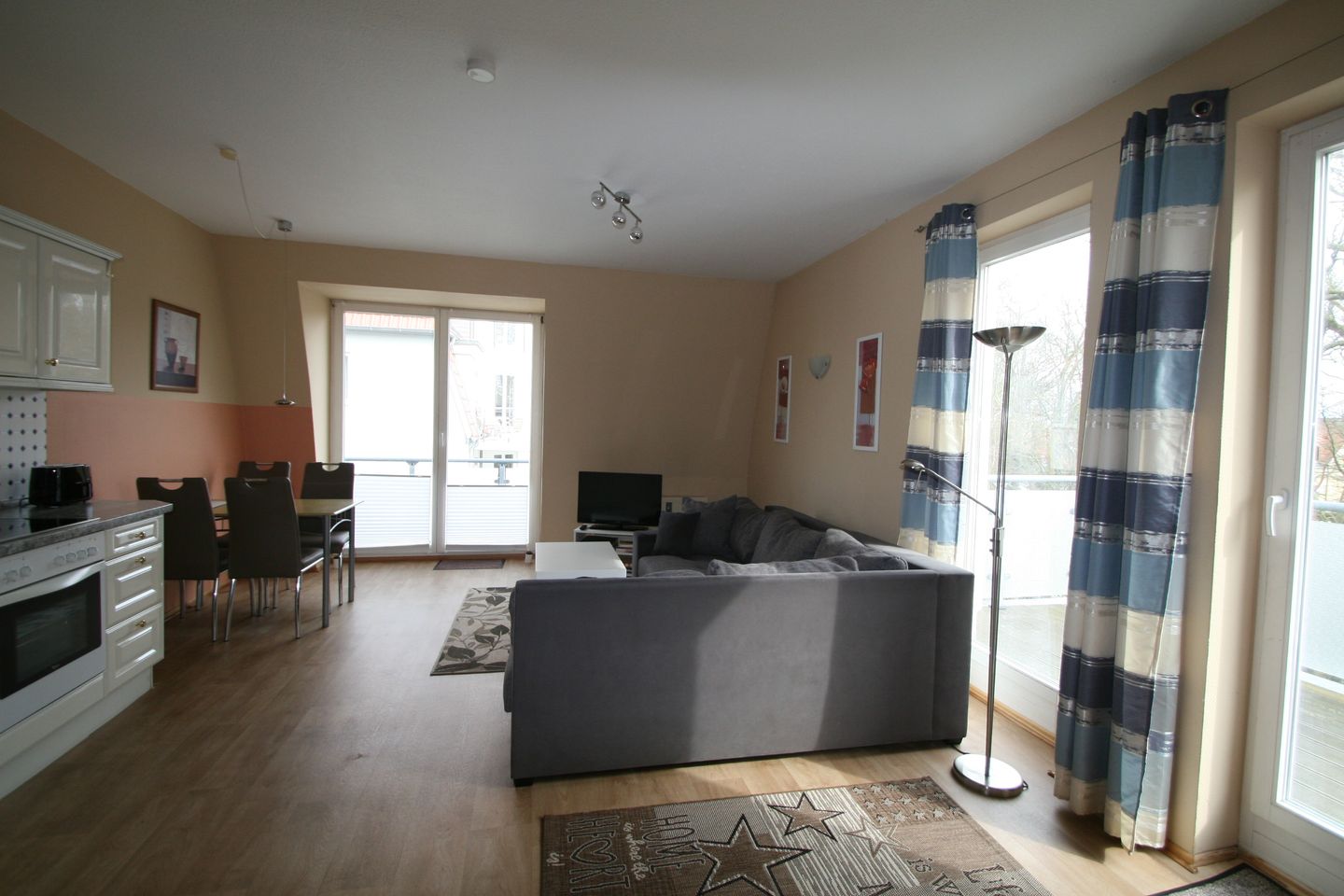 Haus Undine App. Nicole (Seeblick) Warnemünde - 