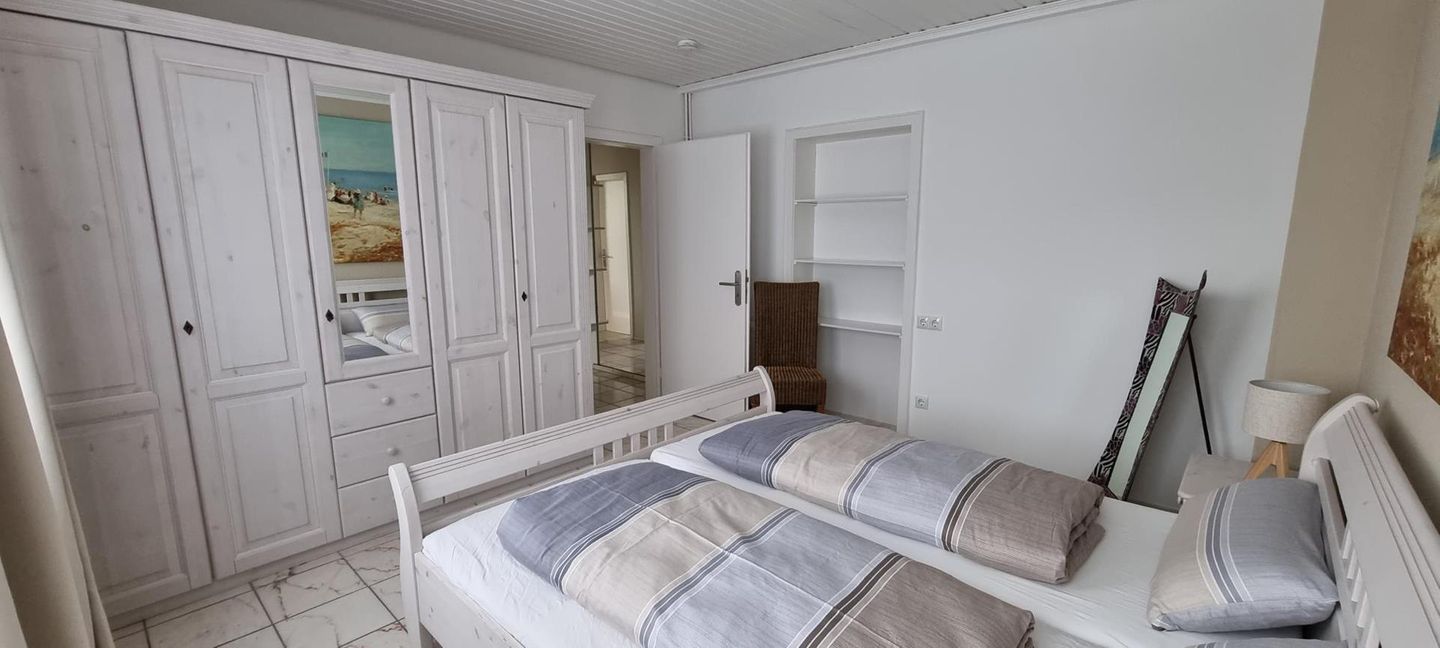  Ferienwohnung Am Yachthafen 100 Erdgeschoss Harlesiel - 