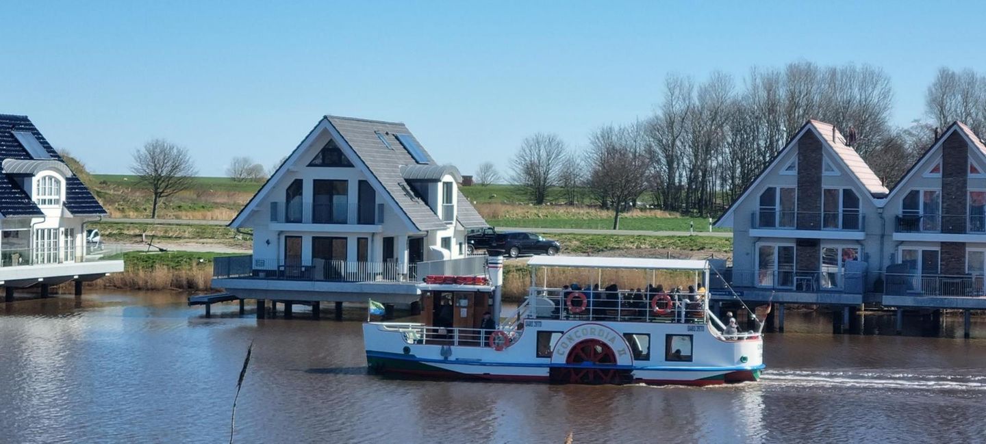  Ferienwohnung Am Yachthafen 100 Obergeschoss Harlesiel - 