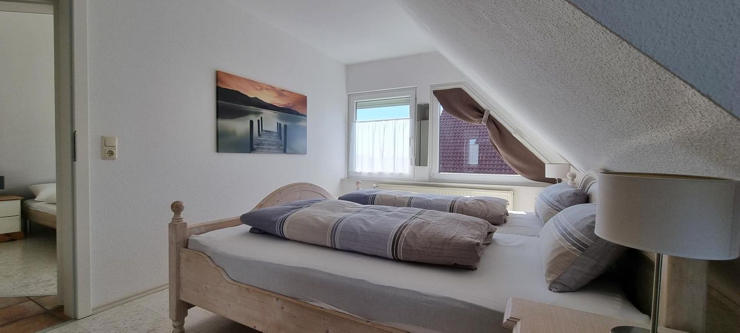  Ferienwohnung Am Yachthafen 100 Obergeschoss Harlesiel - 