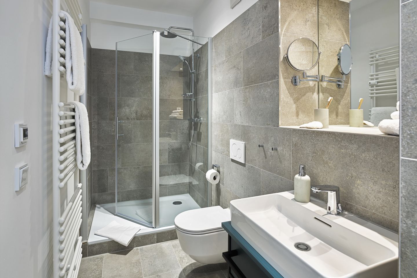 Lüttjeod Apartmentvilla Lüttjeod Apartmentvilla 02 Langeoog - Badezimmer mit Dusche