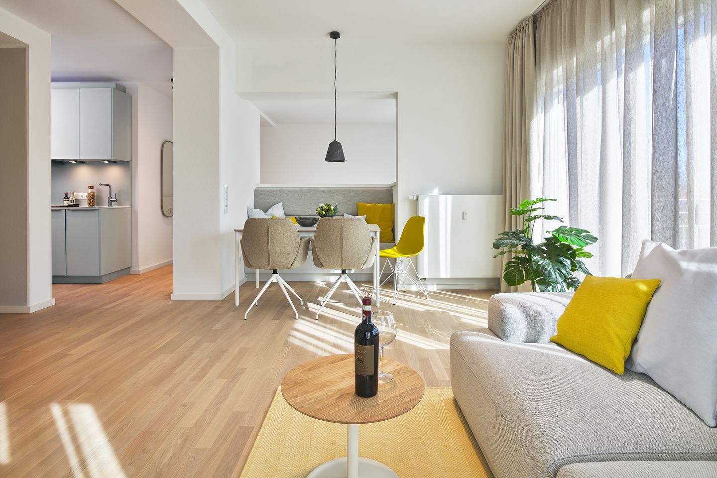 Lüttjeod Apartmentvilla Lüttjeod Apartmentvilla 02 Langeoog - Wohn-Essbereich mit Couch