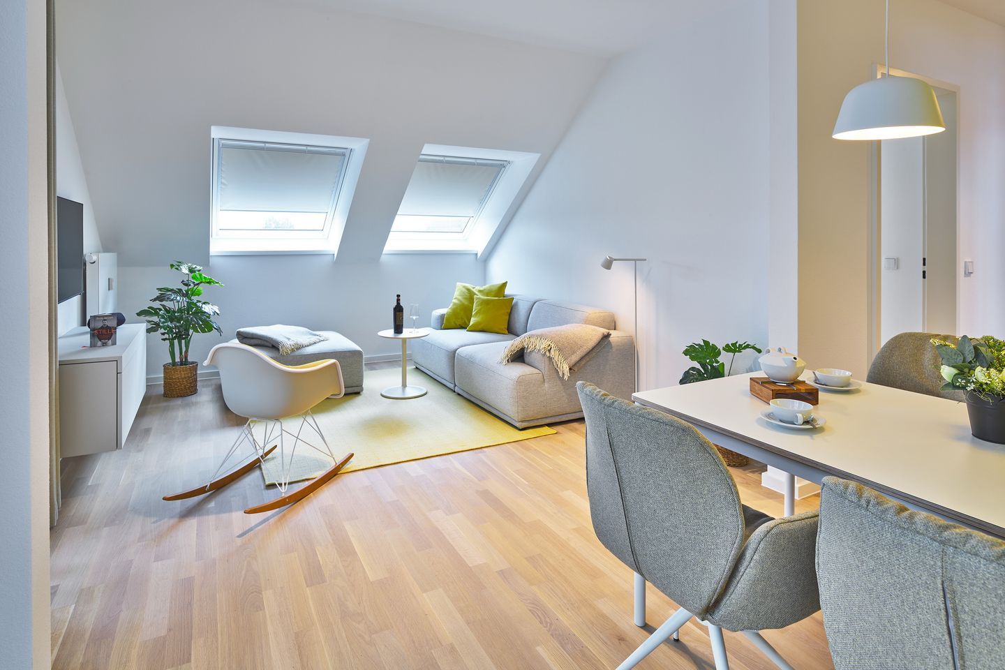 Lüttjeod Apartmentvilla Lüttjeod Apartmentvilla 15 Langeoog - Wohn-Essbereich mit Couch