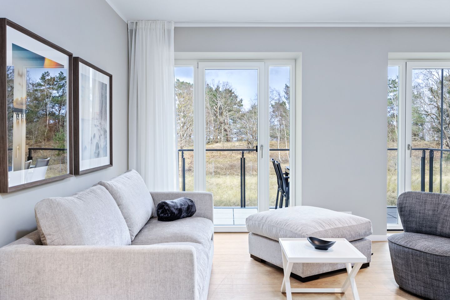 Strandresidenzen Binz-Prora Strandresidenzen Binz-Prora D1.1 Rügen - Wohn-Essbereich mit Couch