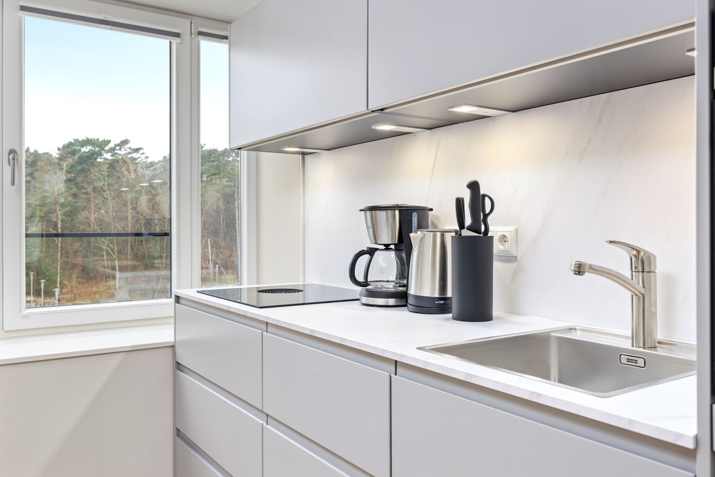 Strandresidenzen Binz-Prora Strandresidenzen Binz-Prora D3.1 Rügen - Küchenzeile mit Backofen