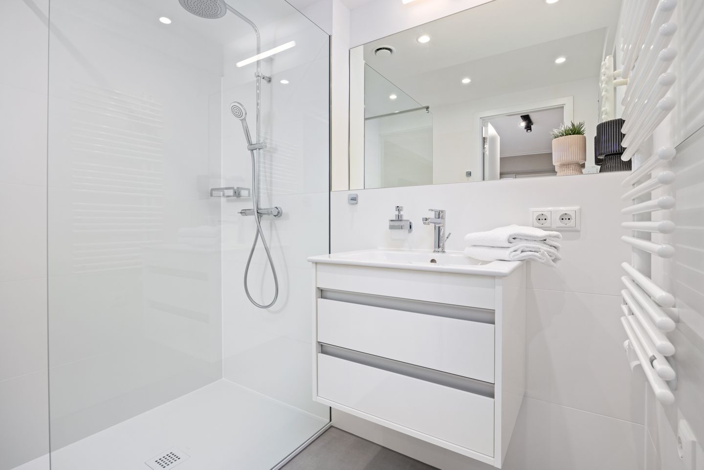 Strandresidenzen Binz-Prora Strandresidenzen Binz-Prora D3.4 Rügen - Badezimmer mit Dusche