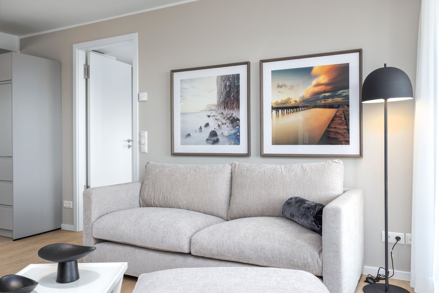 Strandresidenzen Binz-Prora Strandresidenzen Binz-Prora D4.1 Rügen - Wohn-Essbereich mit Couch