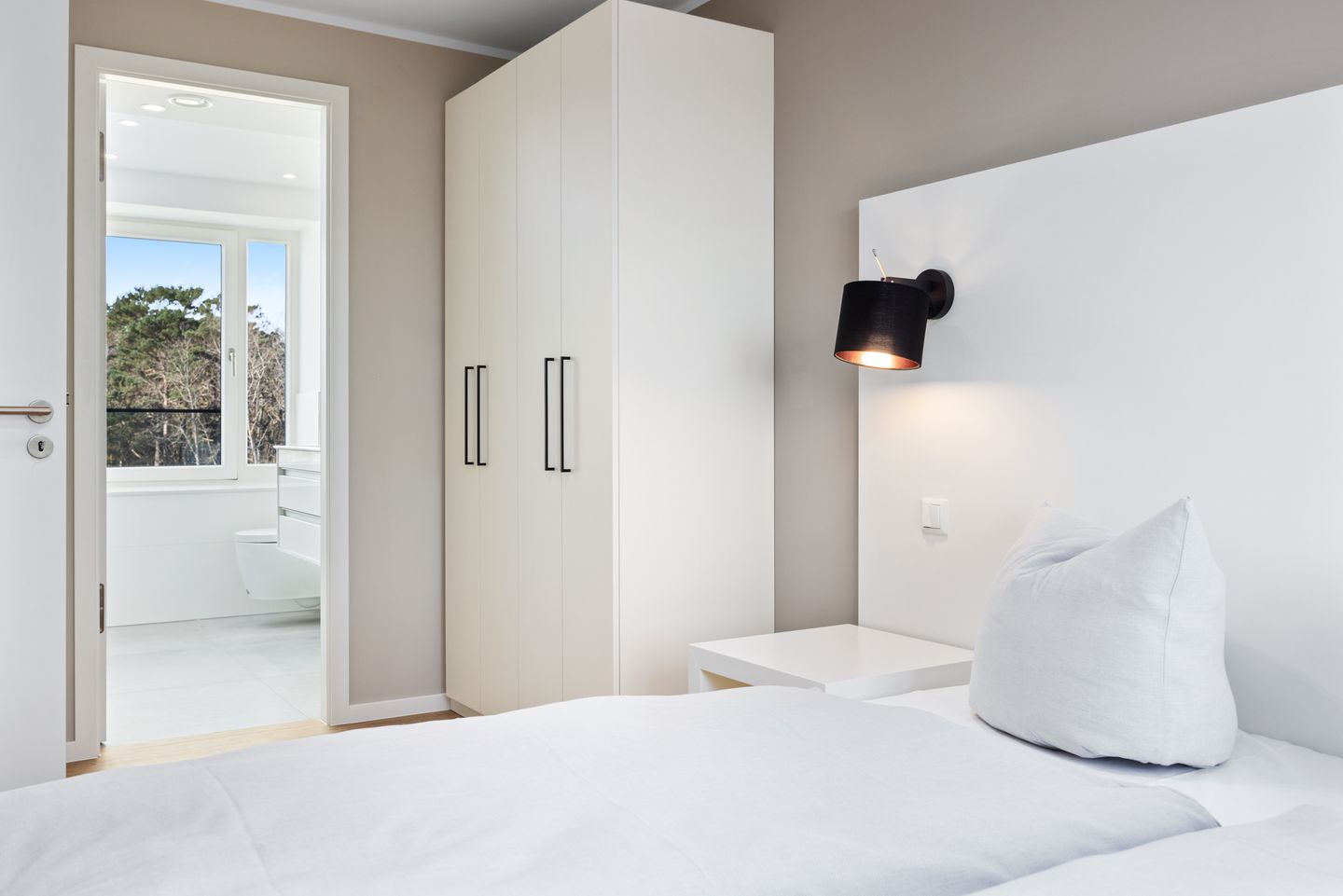 Strandresidenzen Binz-Prora Strandresidenzen Binz-Prora D4.1 Rügen - Schlafzimmer mit Doppelbett