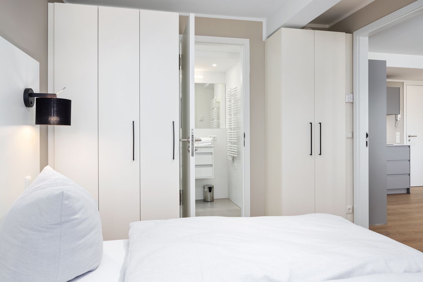 Strandresidenzen Binz-Prora Strandresidenzen Binz-Prora D4.4 Rügen - Schlafzimmer mit Doppelbett