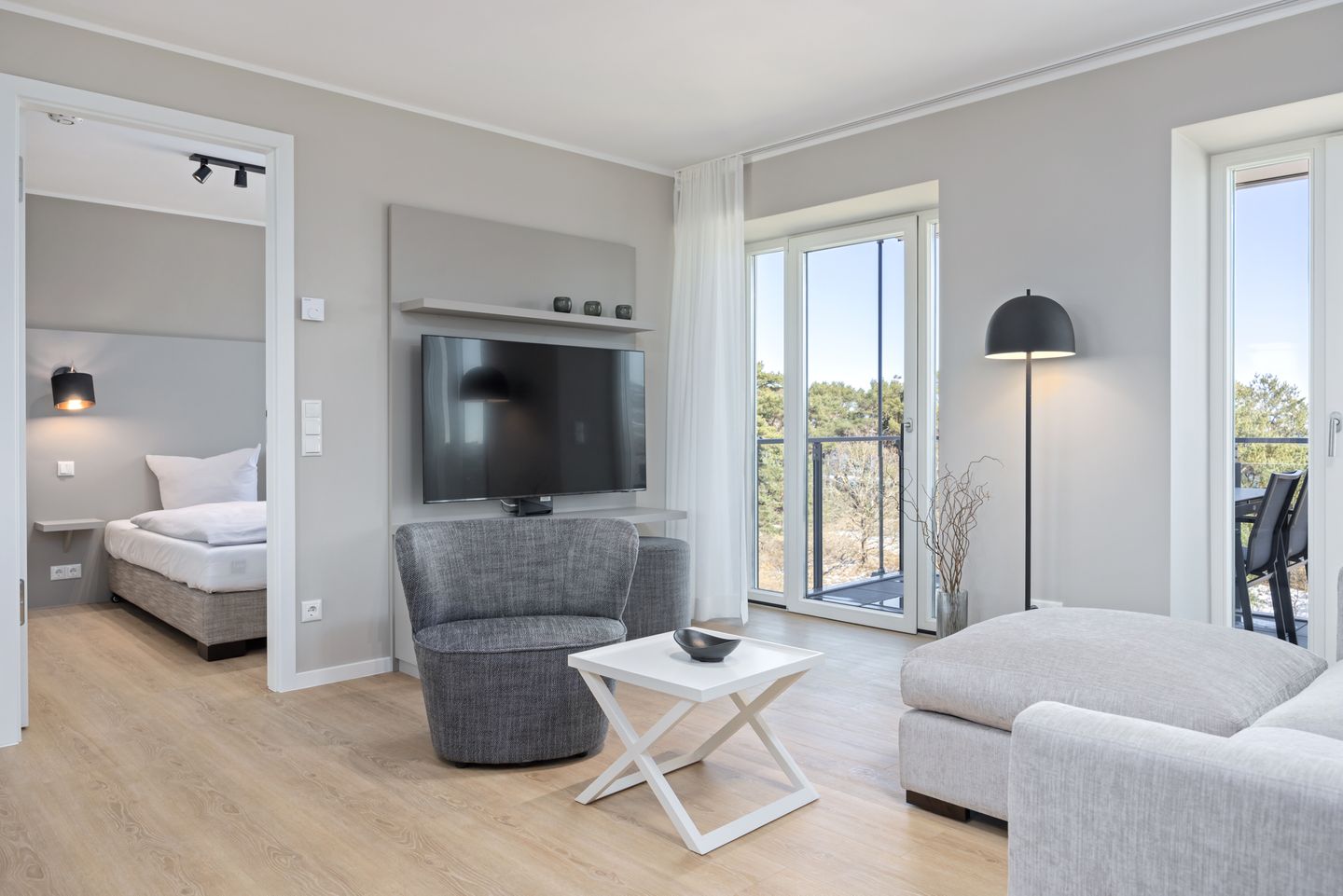 Strandresidenzen Binz-Prora Strandresidenzen Binz-Prora D4.5 Rügen - Wohn-Essbereich mit Couch