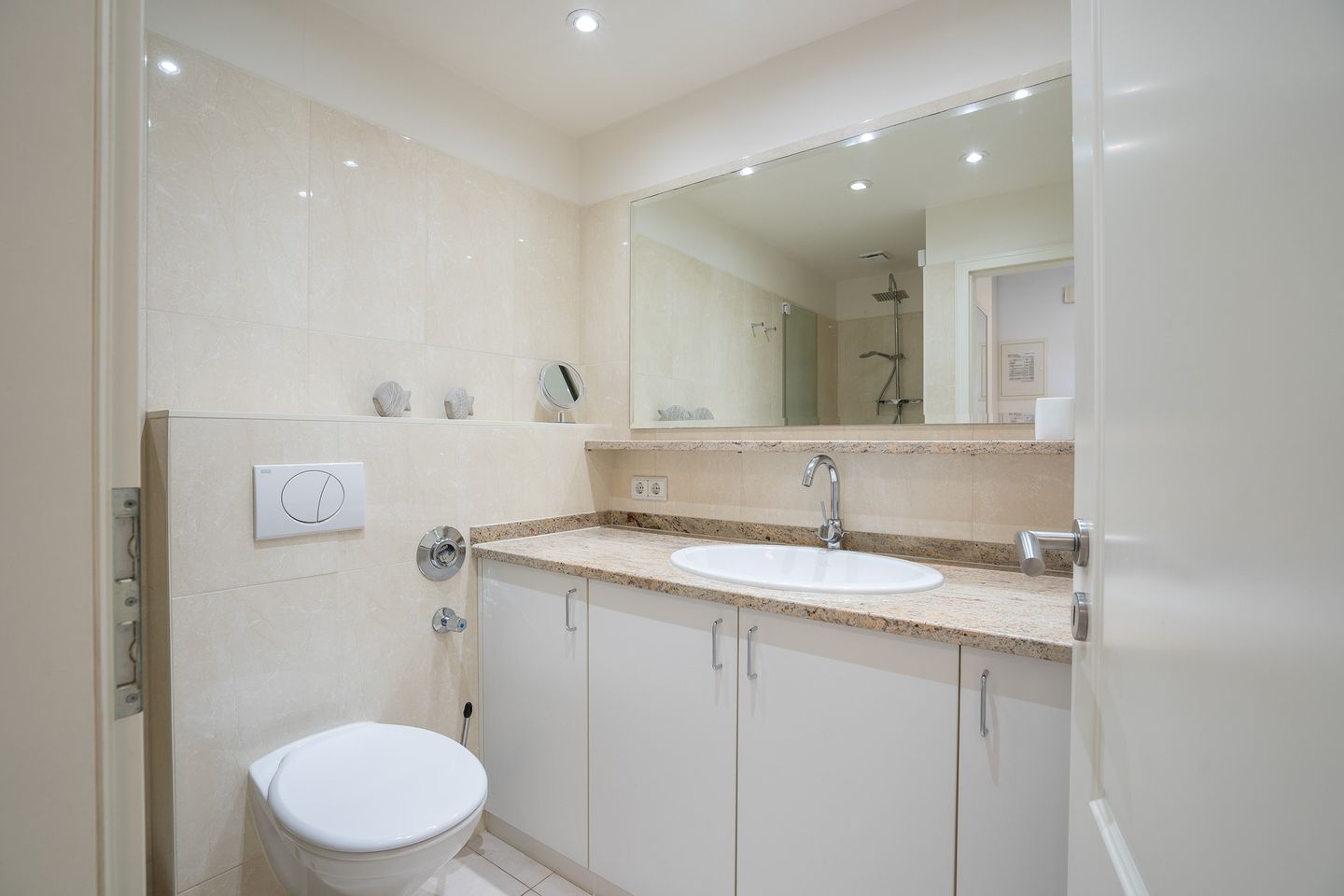  H3/53 - Hanseat - Außenschwimmbad Scharbeutz - Badezimmer