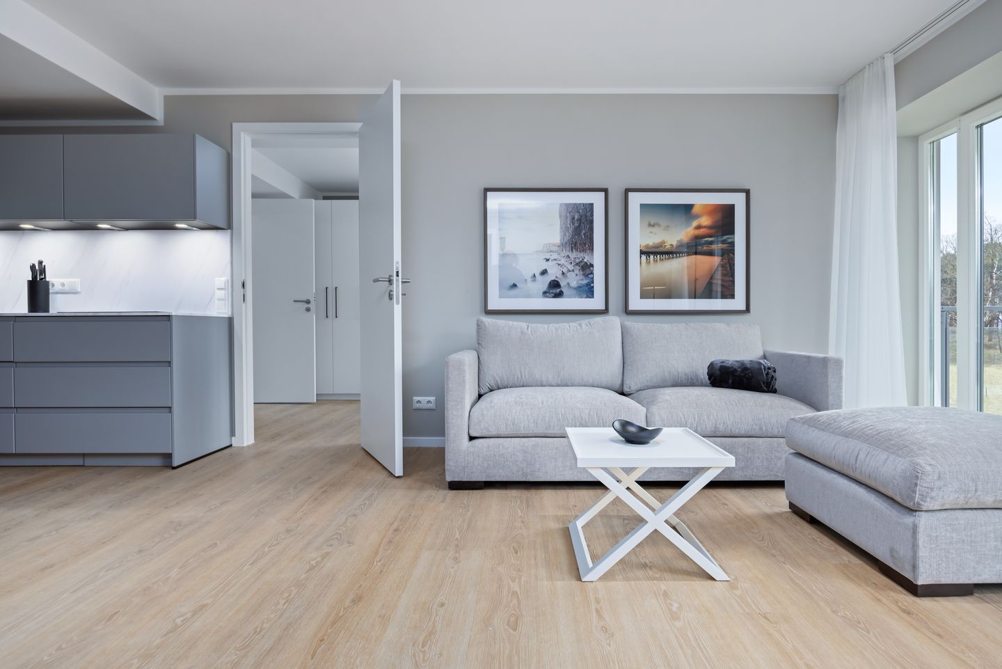 Strandresidenzen Binz-Prora Strandresidenzen Binz-Prora D1.2 Rügen - Wohn-Essbereich mit Couch