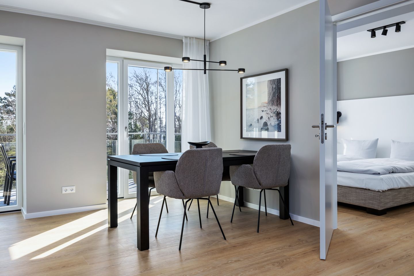 Strandresidenzen Binz-Prora Strandresidenzen Binz-Prora D2.4 Rügen - Wohn-Essbereich mit Couch