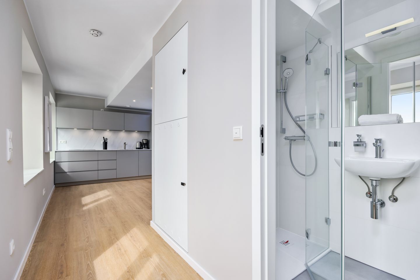 Strandresidenzen Binz-Prora Strandresidenzen Binz-Prora D5.1 Rügen - Flur zum Bad