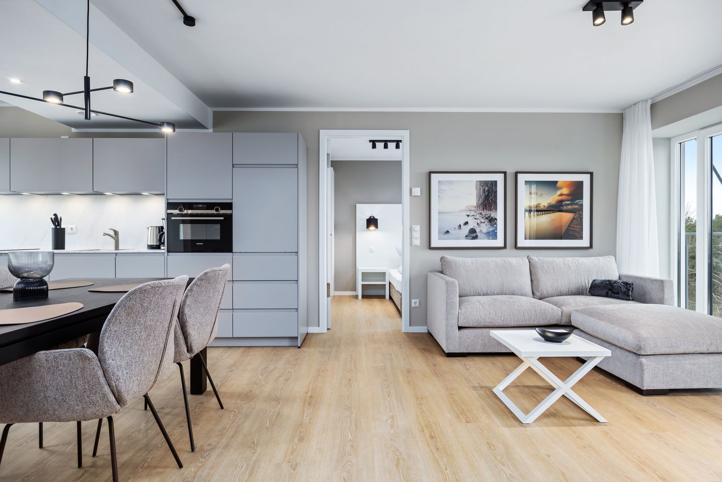 Strandresidenzen Binz-Prora Strandresidenzen Binz-Prora D5.1 Rügen - Wohn-Essbereich mit Couch