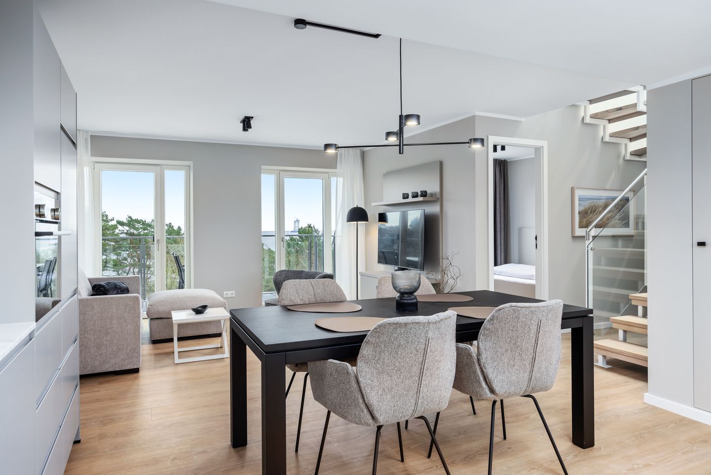 Strandresidenzen Binz-Prora Strandresidenzen Binz-Prora D5.1 Rügen - Wohn-Essbereich mit Couch