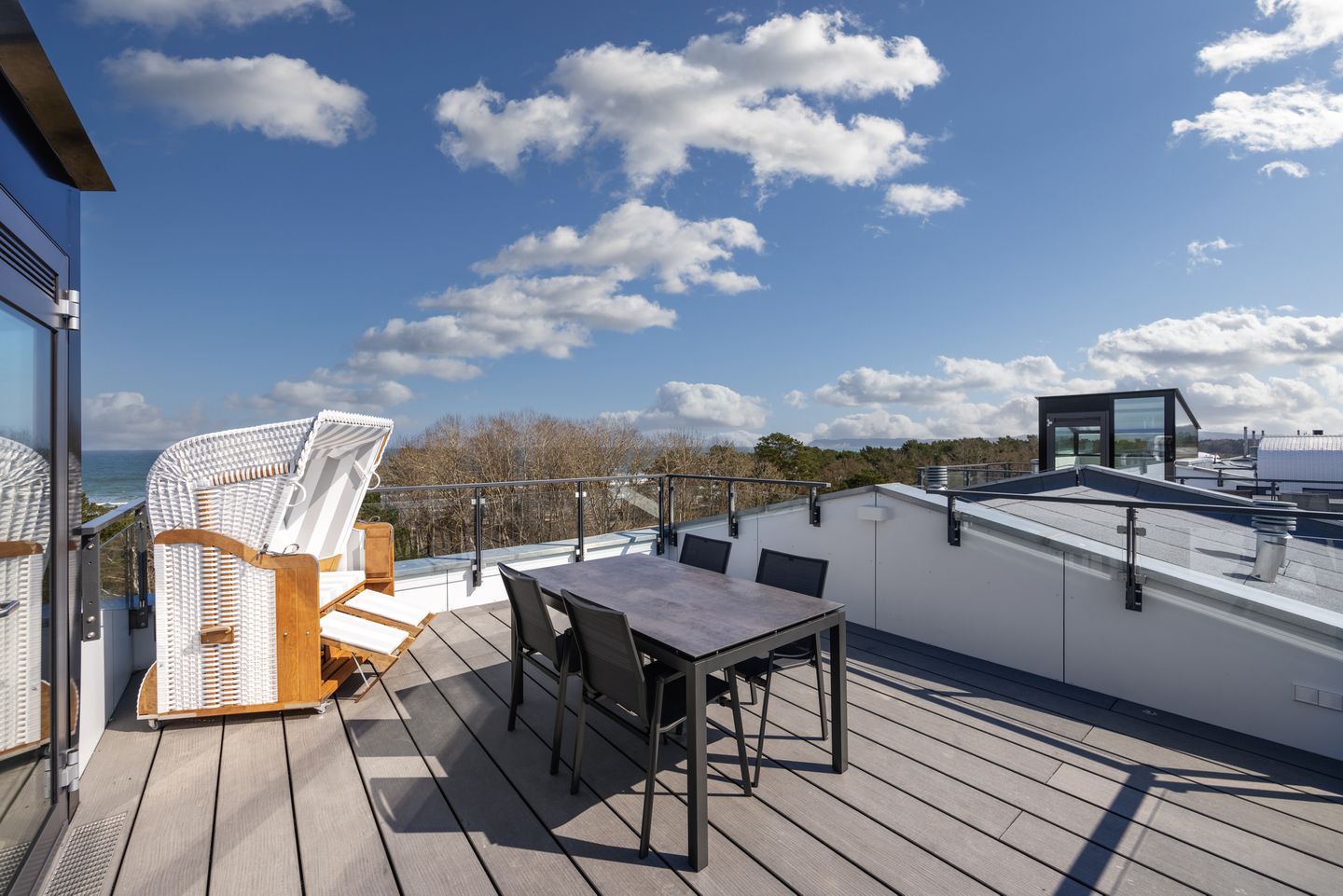 Strandresidenzen Binz-Prora Strandresidenzen Binz-Prora D5.5 Rügen - Dachterrasse mit Strandkorb