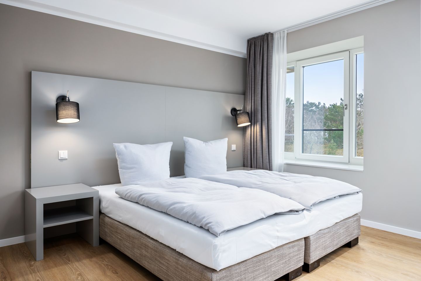 Strandresidenzen Binz-Prora Strandresidenzen Binz-Prora V2.1 Rügen - Schlafzimmer mit Doppelbett