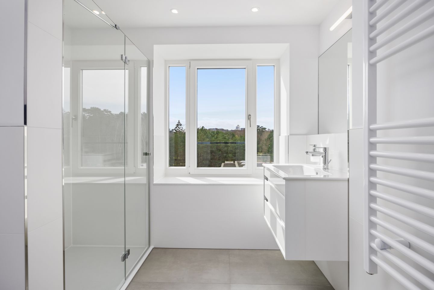 Strandresidenzen Binz-Prora Strandresidenzen Binz-Prora V3.1 Rügen - Badezimmer mit Dusche