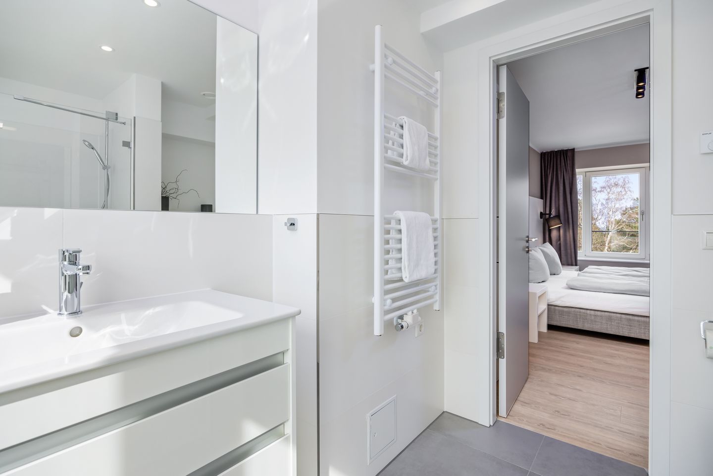 Strandresidenzen Binz-Prora Strandresidenzen Binz-Prora V3.1 Rügen - Badezimmer mit Dusche