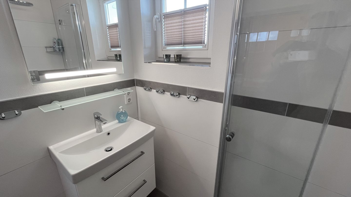 Strandpark Sierksdorf Schwalbennest Nr. 66 Sierksdorf - Badezimmer