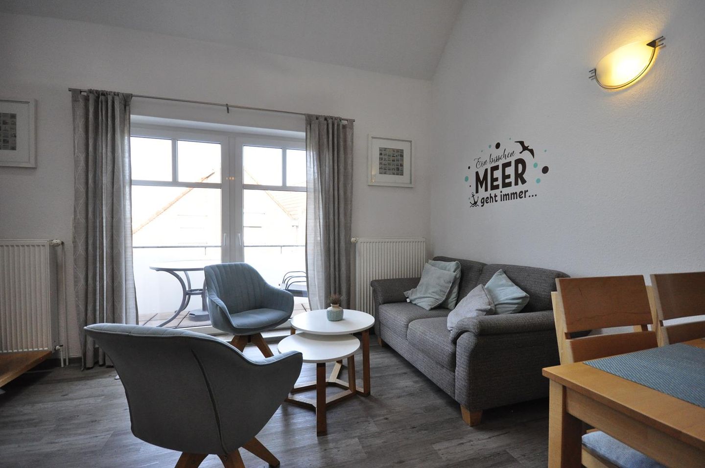  Ferienwohnung Königsberger Str. 20OG Carolinensiel - 