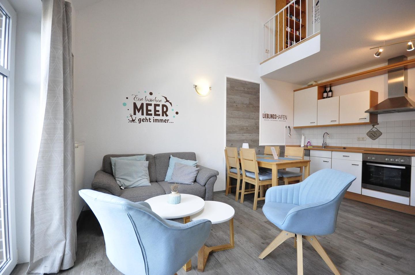  Ferienwohnung Königsberger Str. 20OG Carolinensiel - 