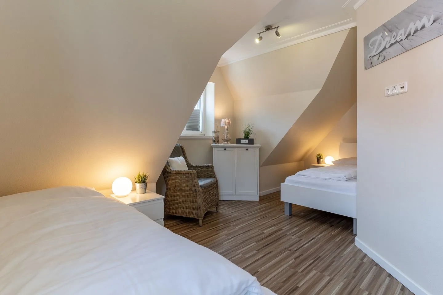 Reetdachhaus Dünengras SPO Reetdachhaus Dünengras SPO SPO Dorf - 