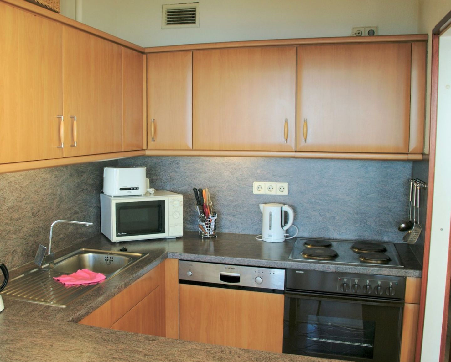 Ferienpark Sierksdorf App.295 - Strandlage Sierksdorf - Küche / Küchenzeile