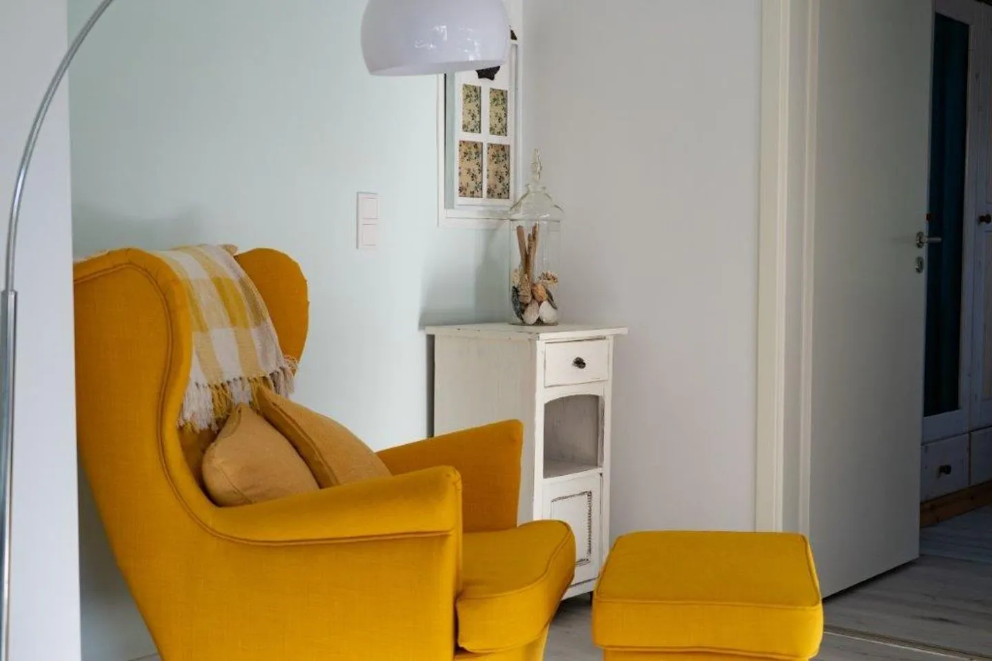 Meedenhus 'ACHTERN'  -