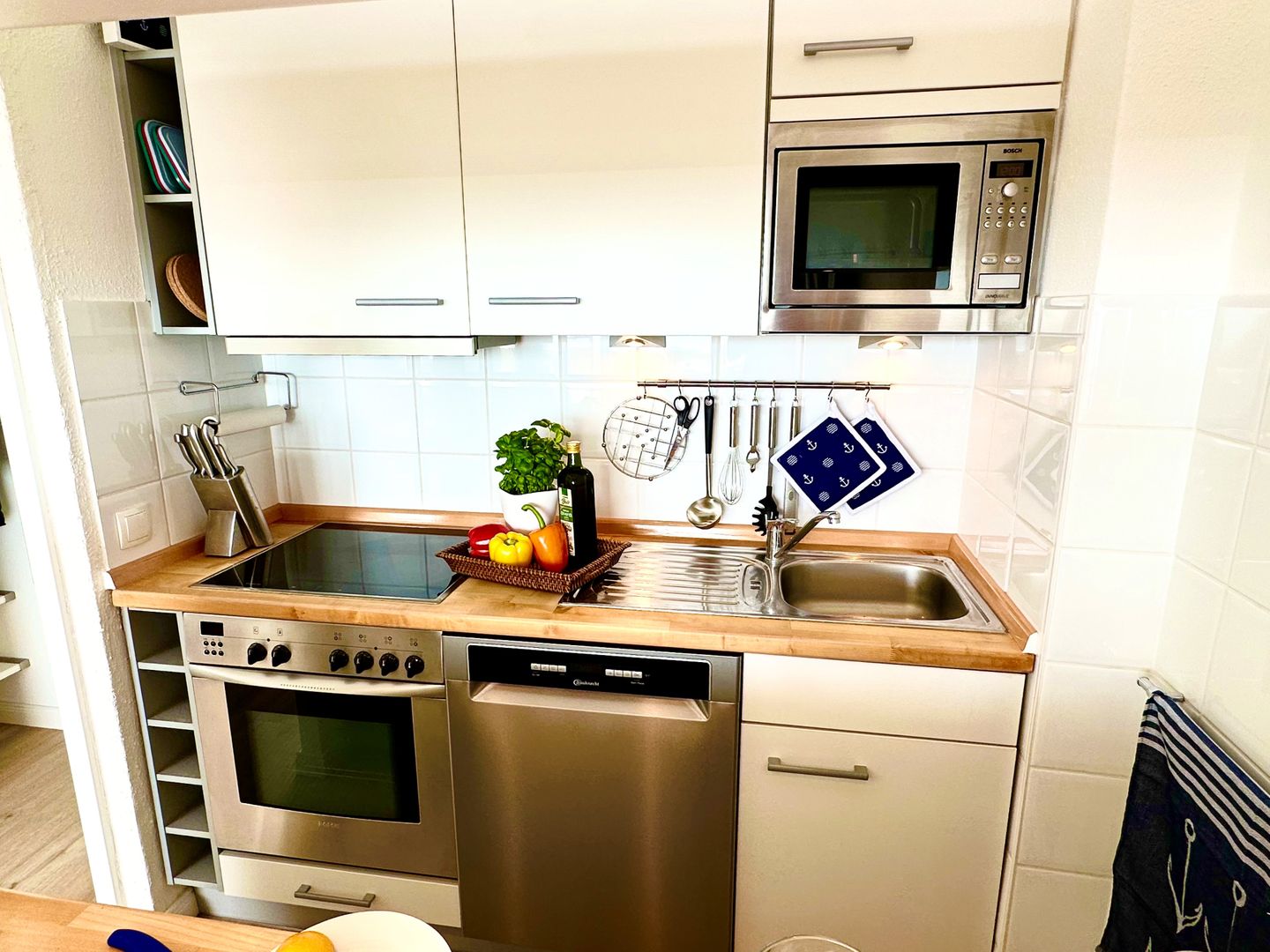 Ferienpark Sierksdorf App.193 - Strandlage/Strandkorb Sierksdorf - Küche / Küchenzeile