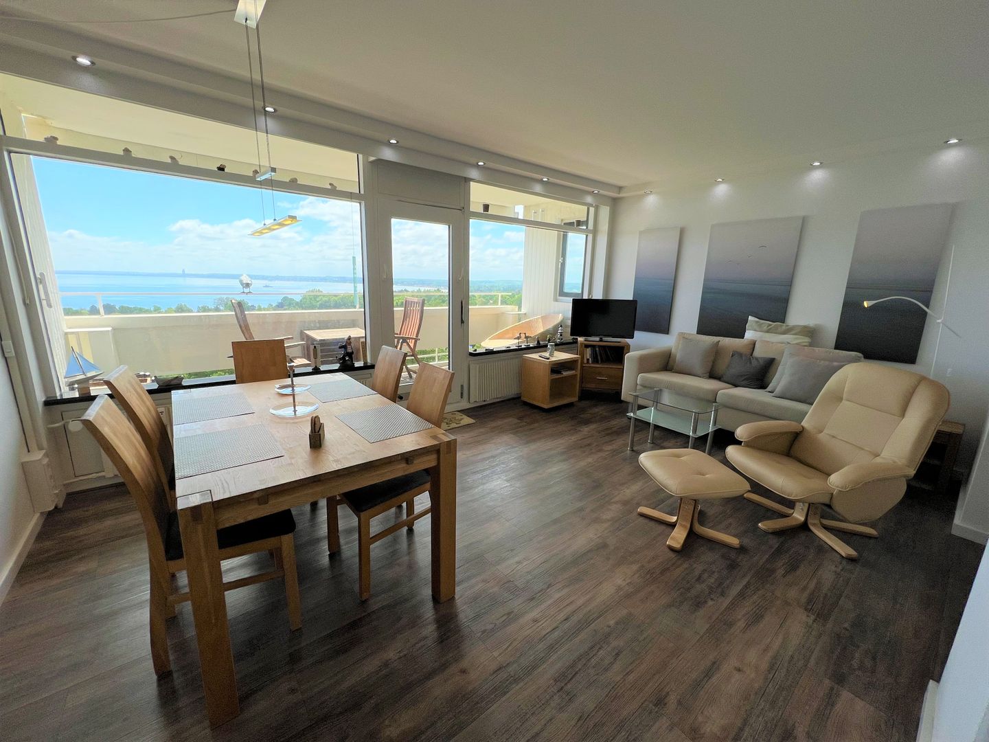 Panoramic App. B10-7 Sierksdorf - Wohnzimmer