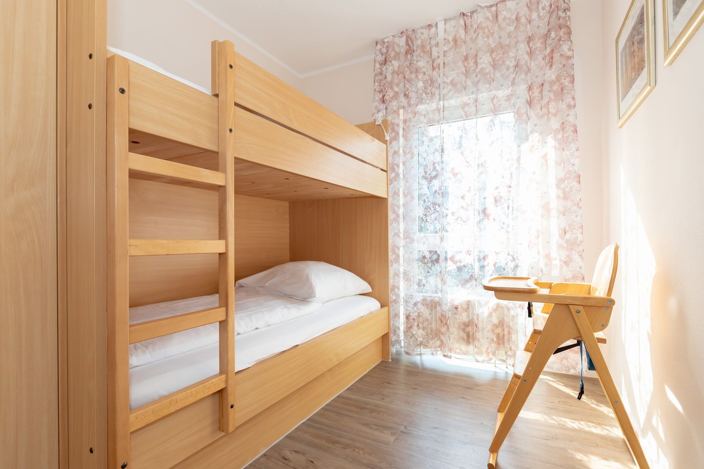 Ostseeallee 32b Ostseeallee 32b 1-1 Kühlungsborn - Schlafzimmer mit Etagenbett