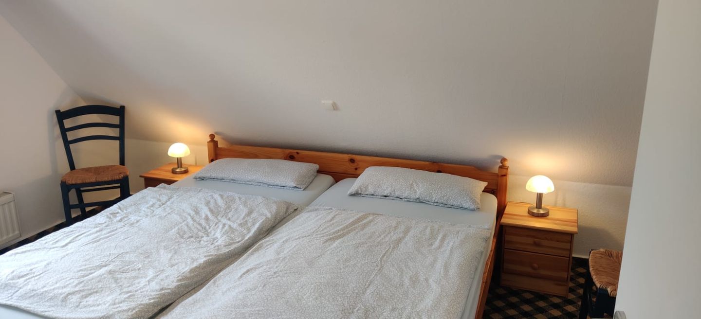  Ferienwohnung Gastriege 21 OG Werdum - 