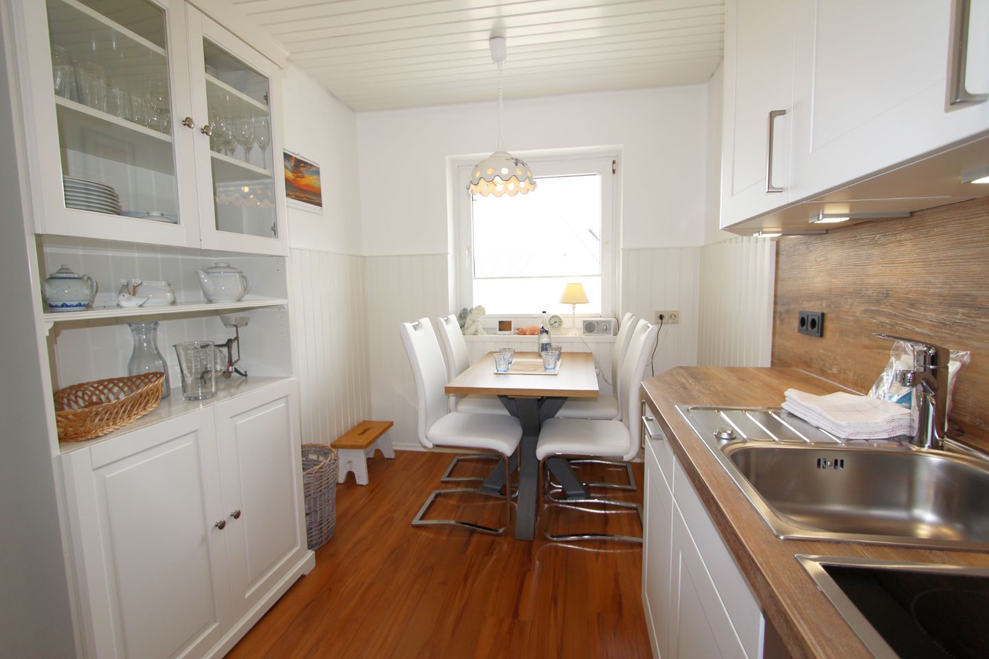 Wonningstair, - Dünenstr. 19, App. 1 Wenningstedt - Küche / Küchenzeile