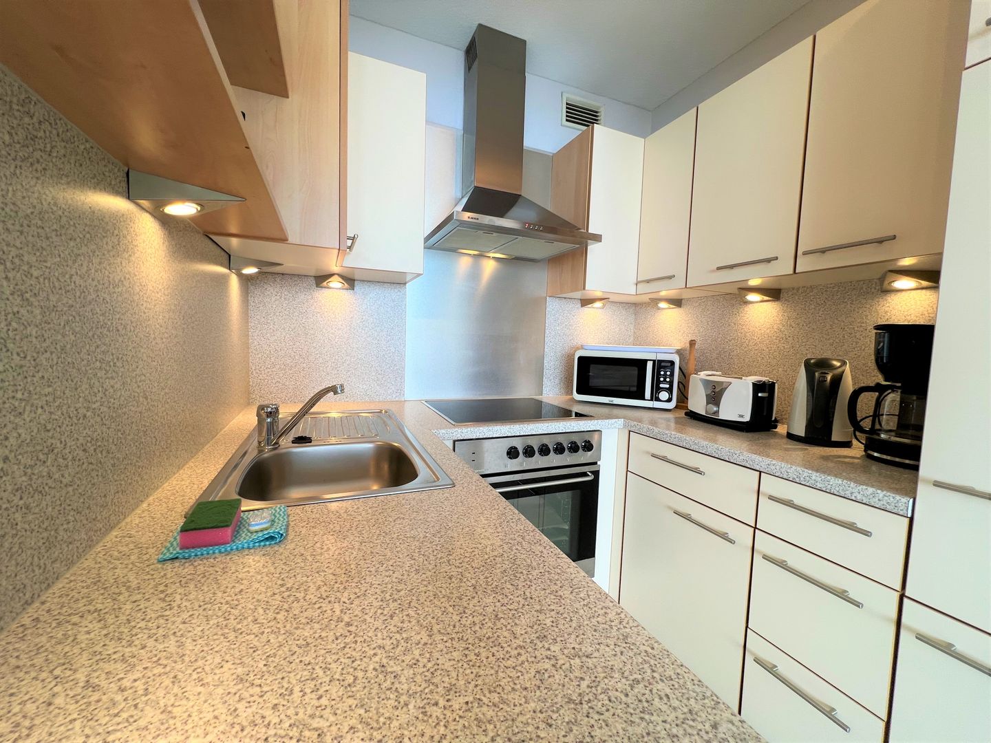 Ferienpark Sierksdorf App.356 - Strandlage Sierksdorf - Küche / Küchenzeile