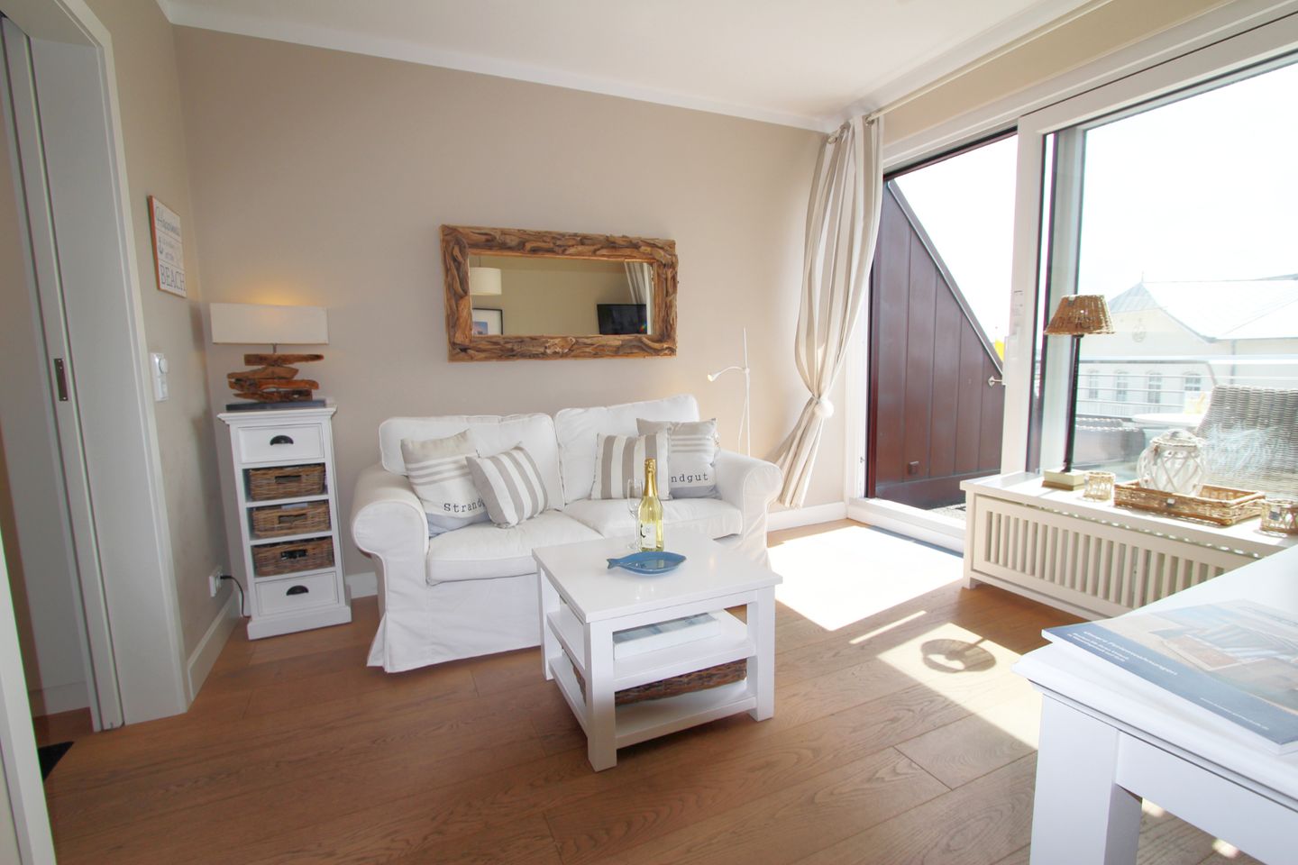 Schloss am Meer - Dünenstr. 25, App. 13 Wenningstedt - Wohnzimmer