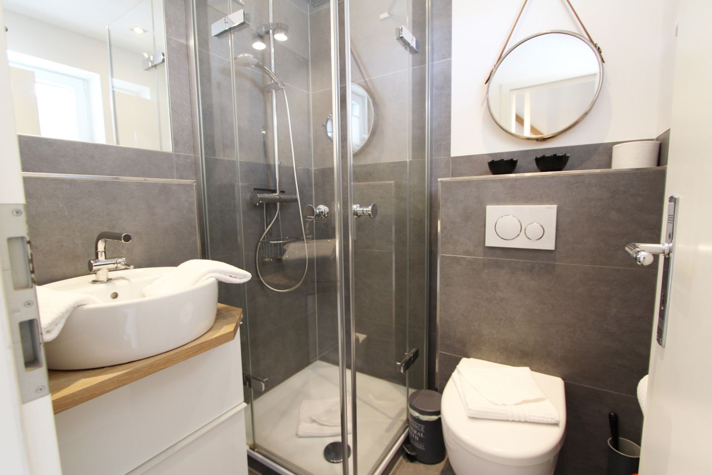 Schloss am Meer - Dünenstr. 25, App. 13 Wenningstedt - Badezimmer