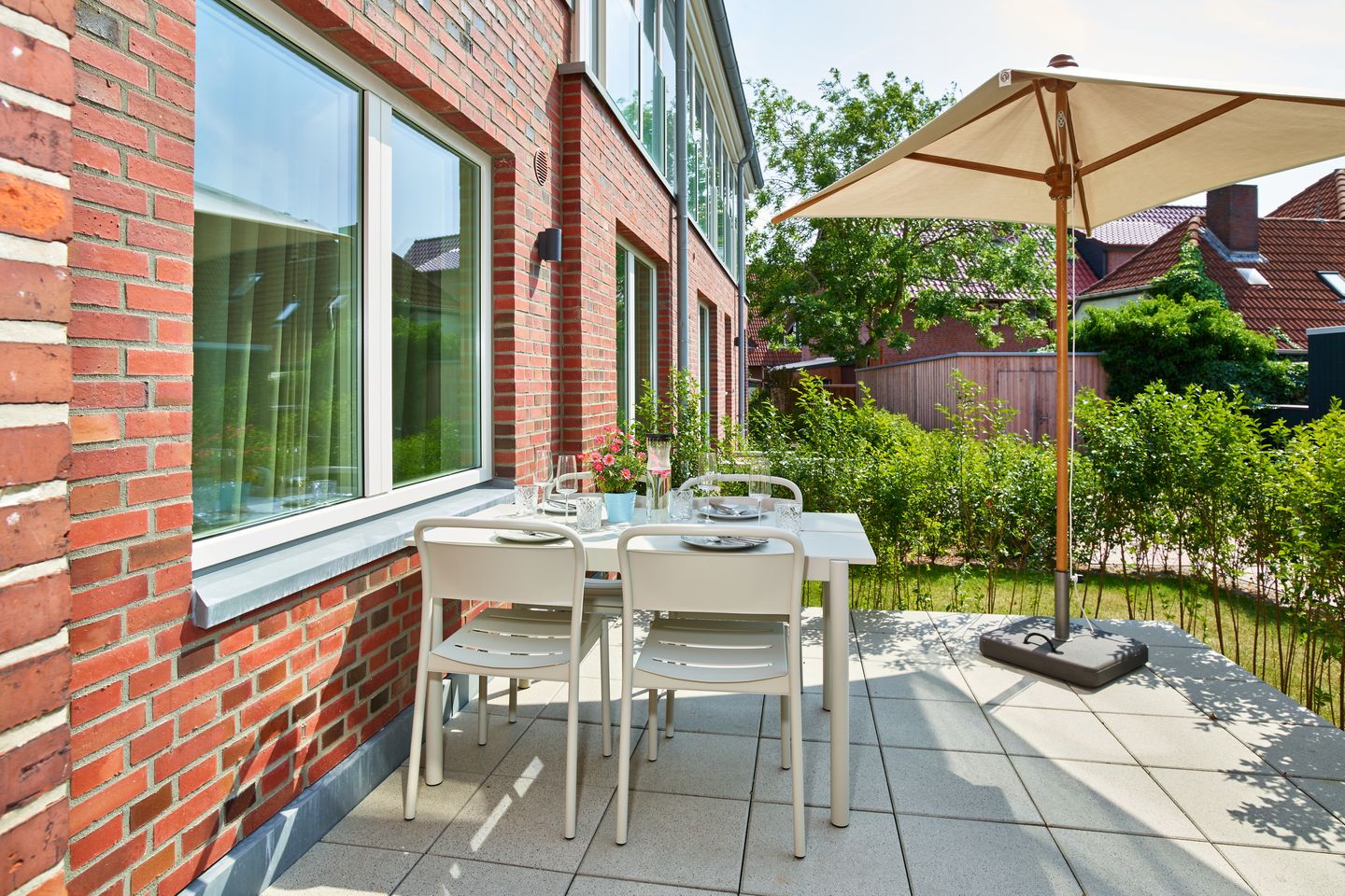 Lüttjeod Apartmentvilla Lüttjeod Apartmentvilla 06 Langeoog - Terrasse mit Gartenmöbeln
