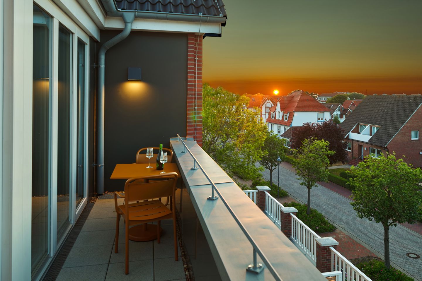 Lüttjeod Apartmentvilla Lüttjeod Apartmentvilla 18 Langeoog - Balkon mit Gartenmöbeln