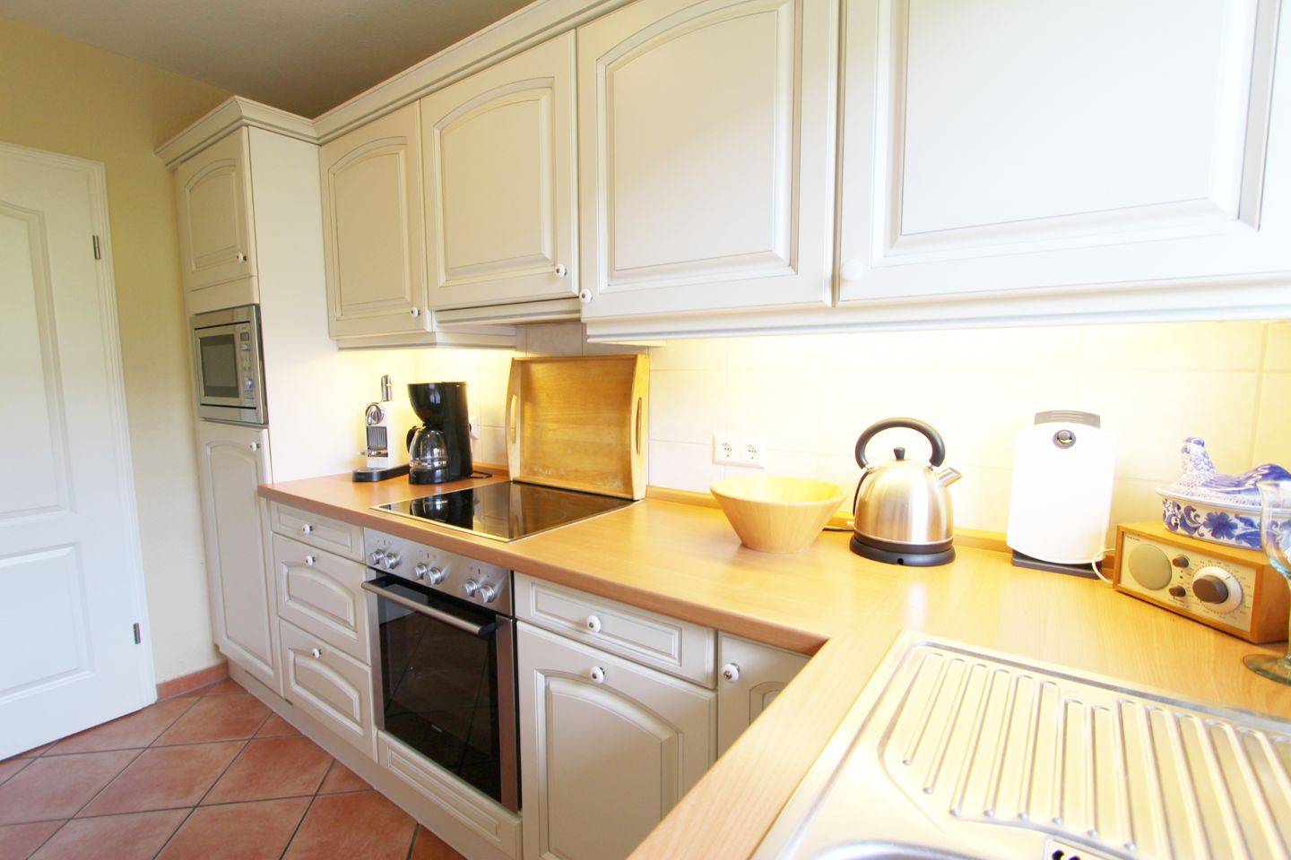 Haus Albatros - Westerlandstr. 21 B Wenningstedt - Küche / Küchenzeile