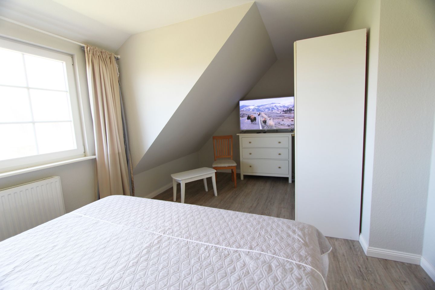 Haus Albatros - Westerlandstr. 21 B Wenningstedt - Schlafzimmer