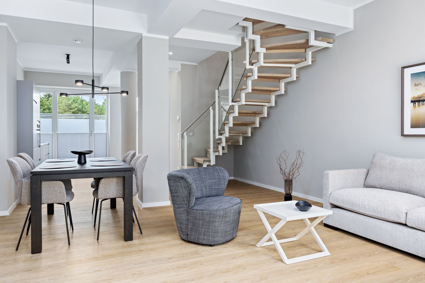 Strandresidenzen Binz-Prora Strandresidenzen Binz-Prora V0.2 Rügen - Wohn-Essbereich mit Couch