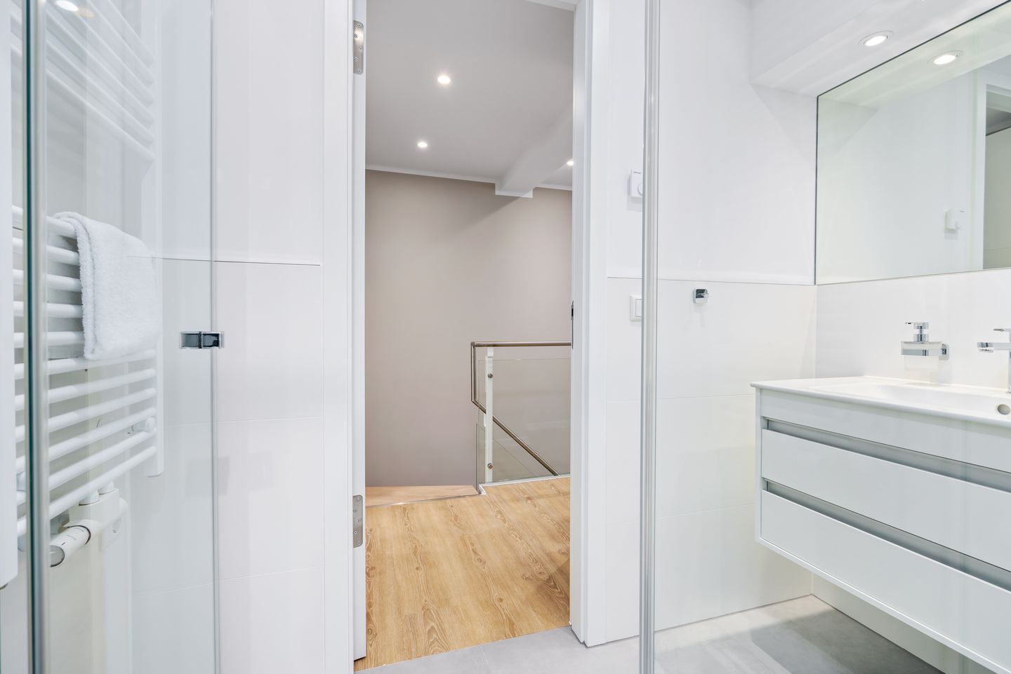 Strandresidenzen Binz-Prora Strandresidenzen Binz-Prora V0.3 Rügen - Badezimmer mit Dusche